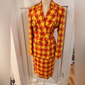Vintage Michii Moon Red yellow Houndstooth skirt suit size 4
